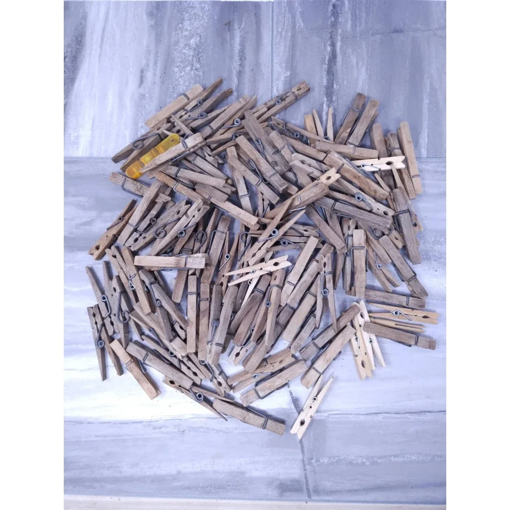 102 Vintage Clothes Pins Wooden Laundry Crafts Hobby, USA, Rustic